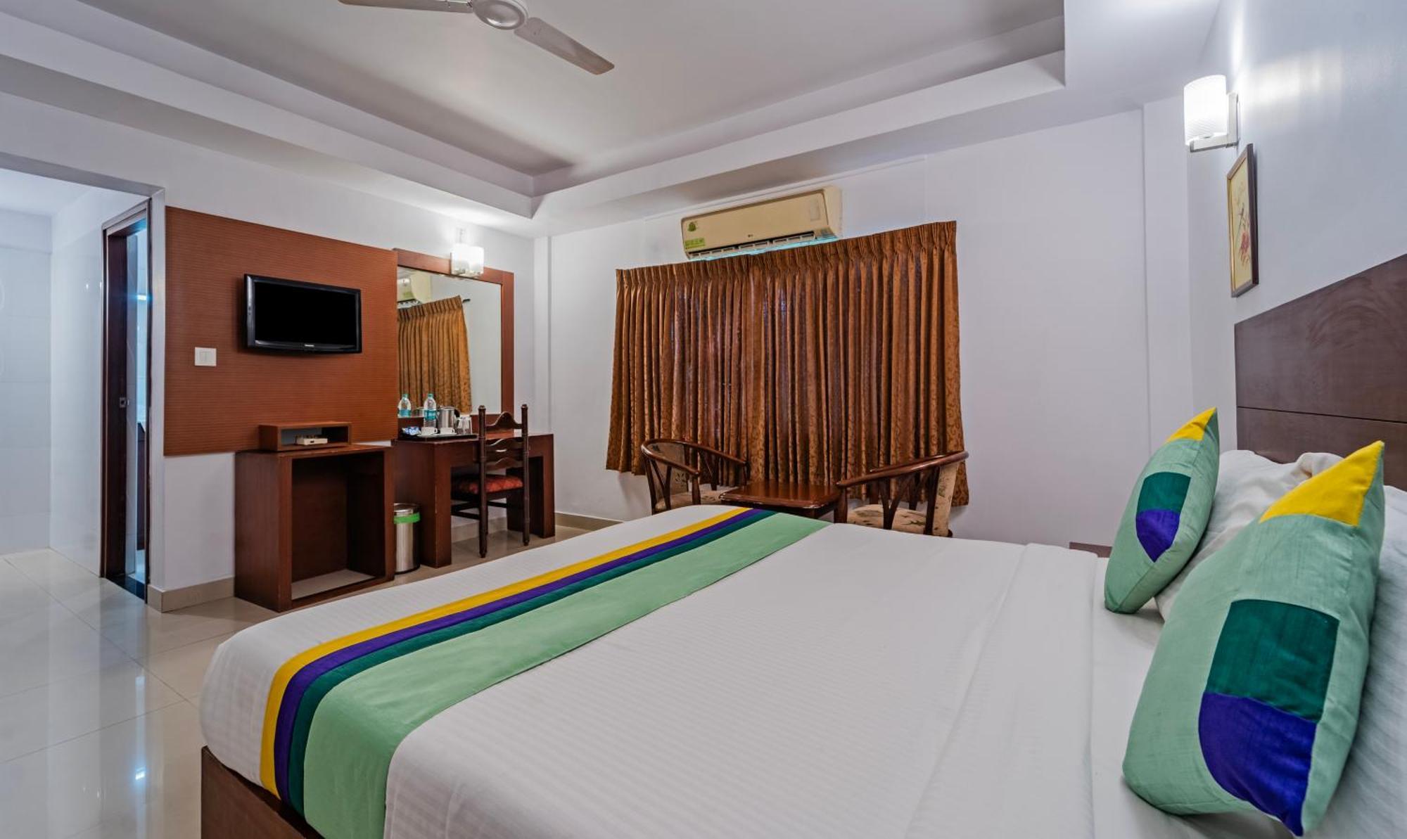 Treebo Central Thrissur エクステリア 写真