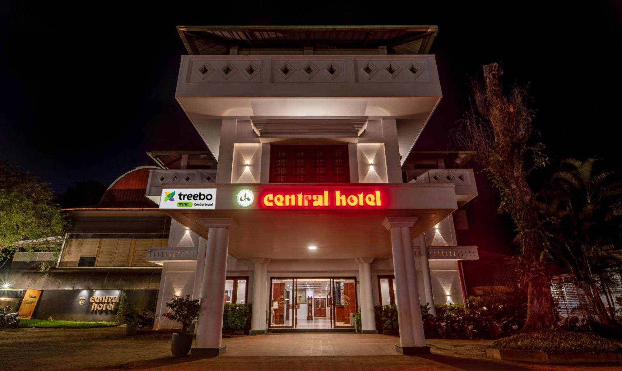 Treebo Central Thrissur エクステリア 写真